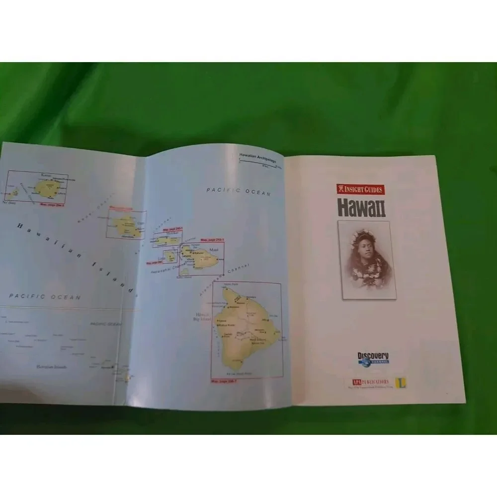 Insight Guide Hawaii / Paperback/ Discovery Channel/ 2003 / Great Condition‎